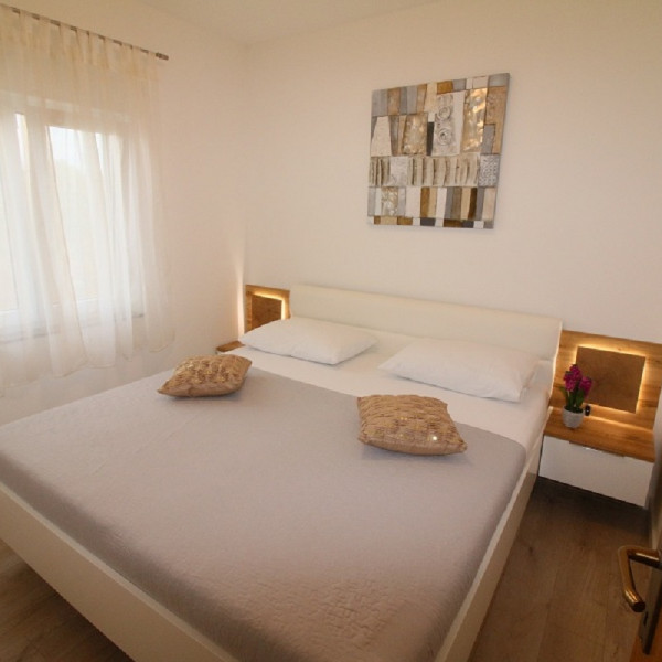 Bedrooms, Zatonka 1, Apartments Zatonka near the sea, Zaton, Dalmatia, Croatia Zaton