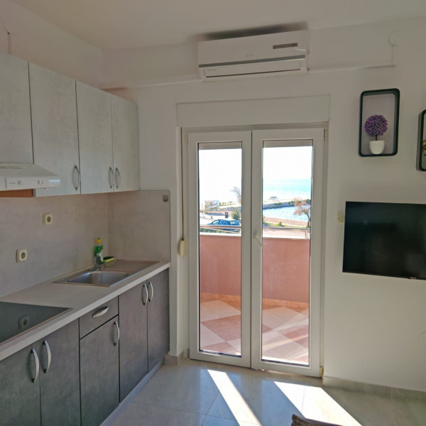 Küche, Zatonka 1, Apartments Zatonka in der Nähe des Meeres, Zaton, Dalmatien, Kroatien Zaton