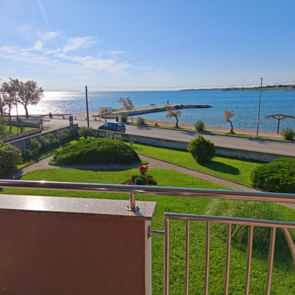 Das Wohnzimmer, Zatonka 1, Apartments Zatonka in der Nähe des Meeres, Zaton, Dalmatien, Kroatien Zaton