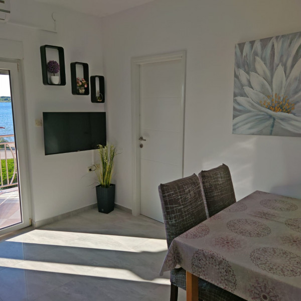Küche, Zatonka 1, Apartments Zatonka in der Nähe des Meeres, Zaton, Dalmatien, Kroatien Zaton