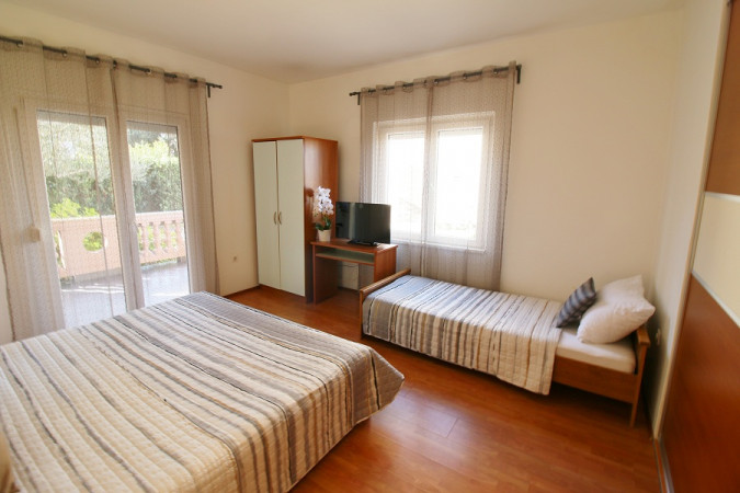 Apartman A3, Apartmani Zatonka blizu mora, Zaton - Dalmacija Zaton