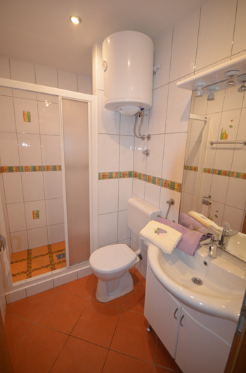 Apartman A3, Apartmani Zatonka blizu mora, Zaton - Dalmacija Zaton